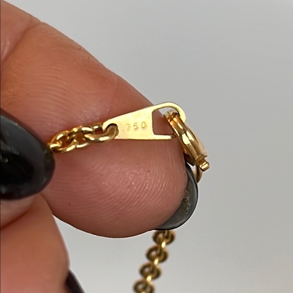 18k Gold Oval moonstone Pendant Necklace - Picture 6 of 7